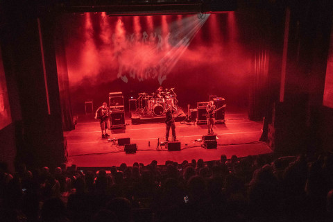 Infernal Course revela título, capa e tracklist de seu terceiro e novo álbum de estúdio