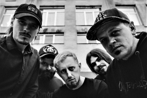 A sensação ucraniana do nu metal Katana inspira crescimento pessoal e resiliência com o poderoso novo single “Move On”